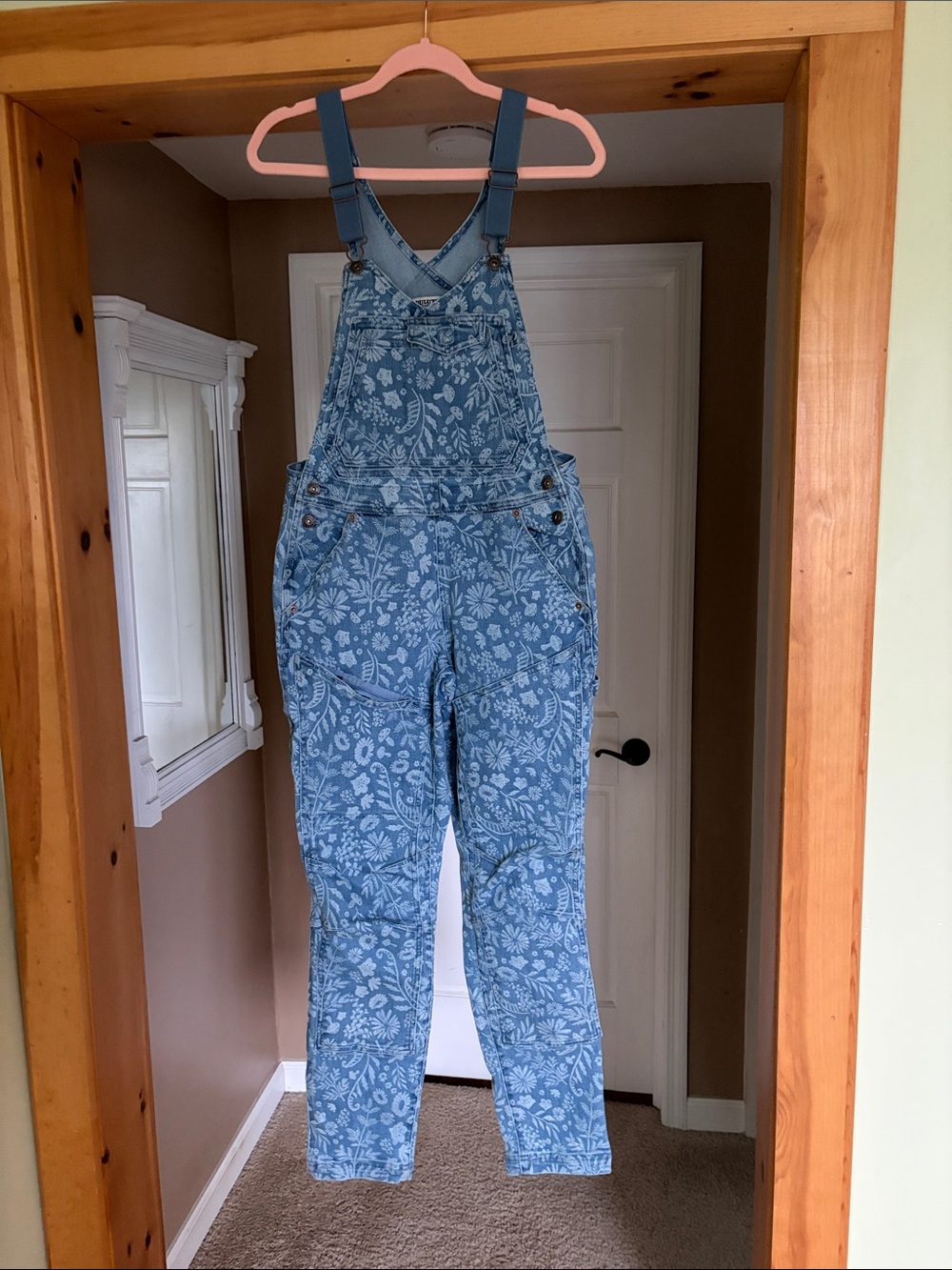 Like New Duluth Women’s Print Light Blue Denim Overalls